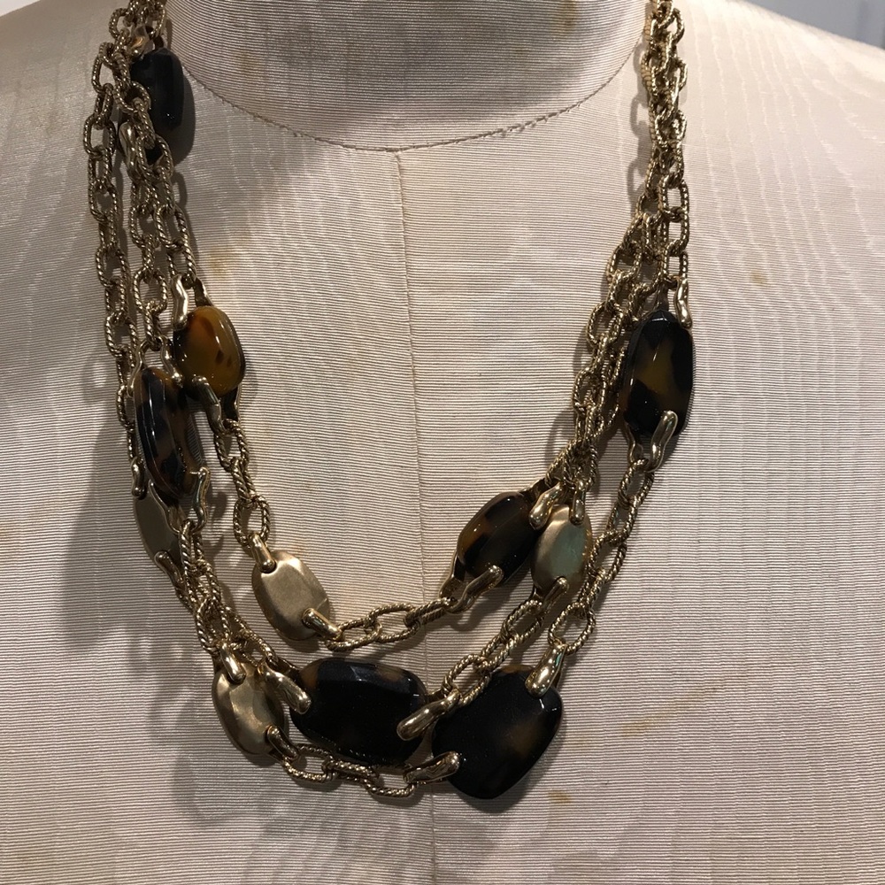 “Tortoise” and Gold-tone 3-tier Necklace.  EUC Great for your Fall 🍁 wardrobe!